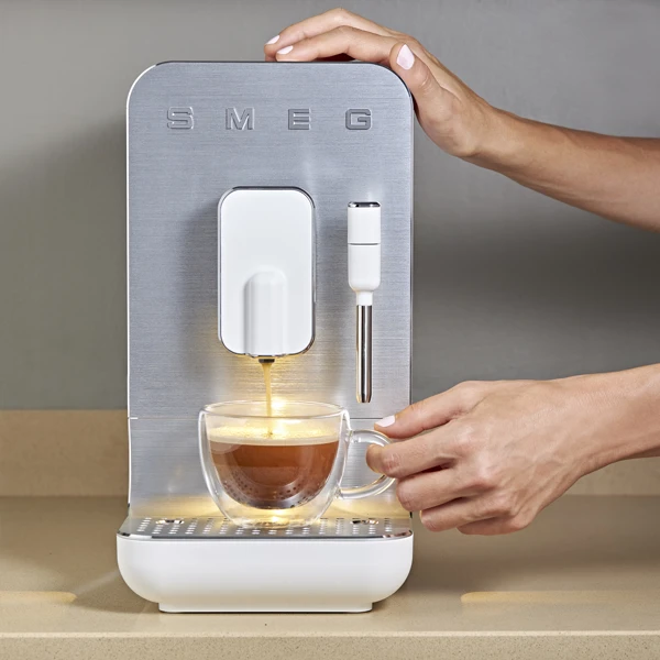 Aparat za espresso automatski BCC12WHMEU - slika C